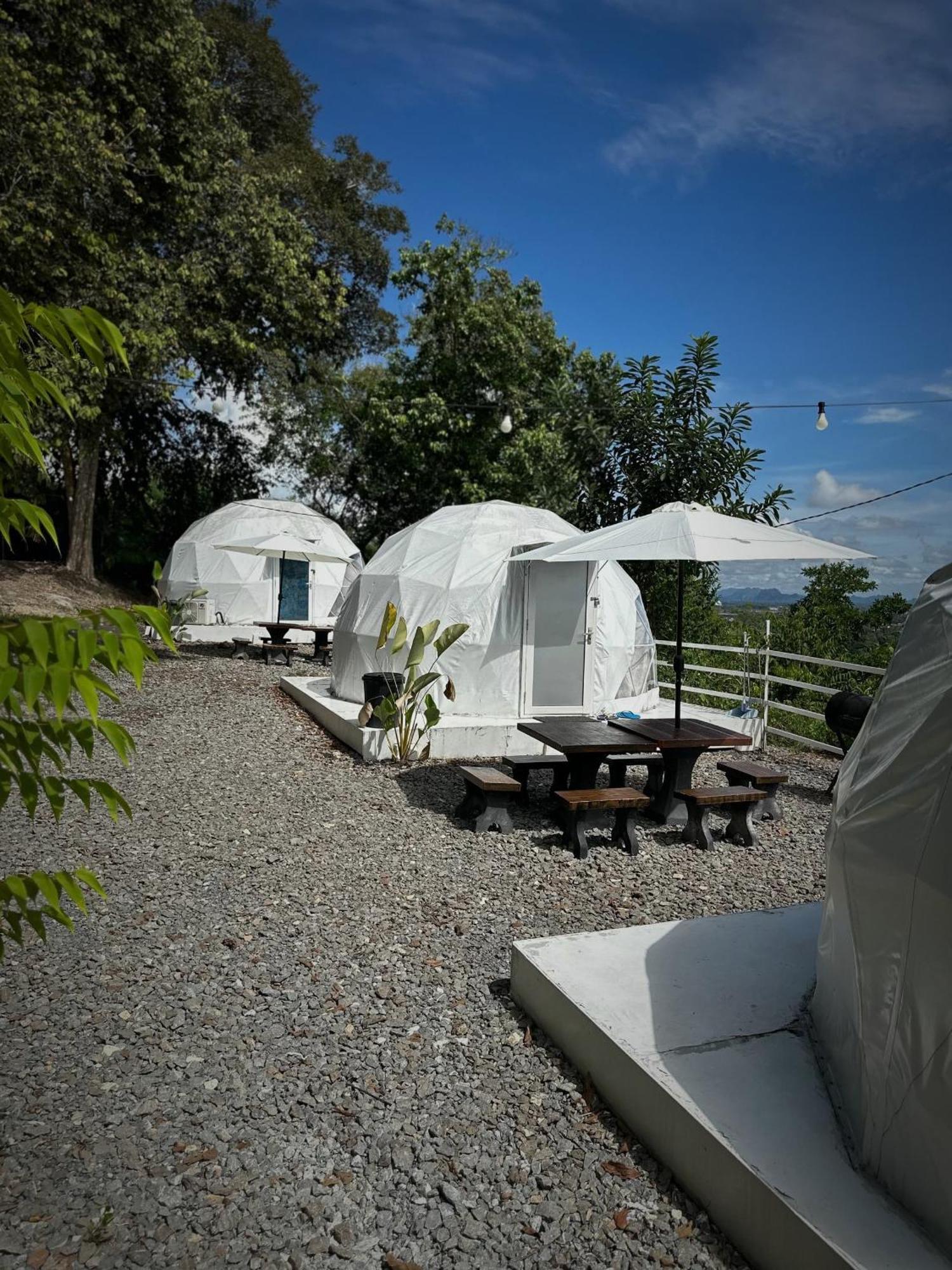 Gunung Medan Glamping & Cafe Hotel Kangar Kültér fotó