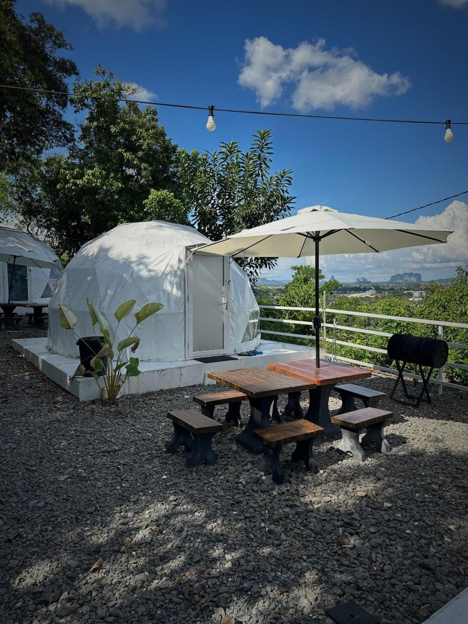 Gunung Medan Glamping & Cafe Hotel Kangar Kültér fotó